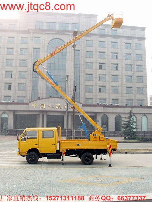 2013年,柬埔寨JFDS公司和江南升降車簽訂諒解備忘錄,2014年中旬正式簽訂經銷協議。在此期間,雙方一直在進行相互了解熟悉、市場研究分析、產品準備、營銷策略制定等事宜,希望能少走彎路,一舉“撬開”柬埔寨這個典型的歐洲區(qū)域市場。