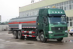 斯太爾后八輪雙橋運油車