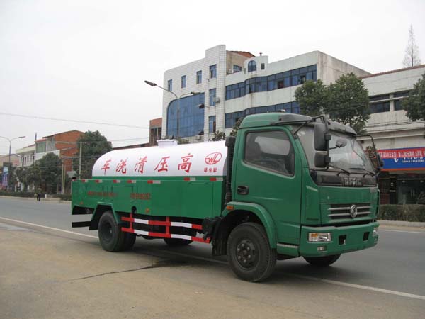 東風(fēng)多利卡高壓清洗車(chē)
